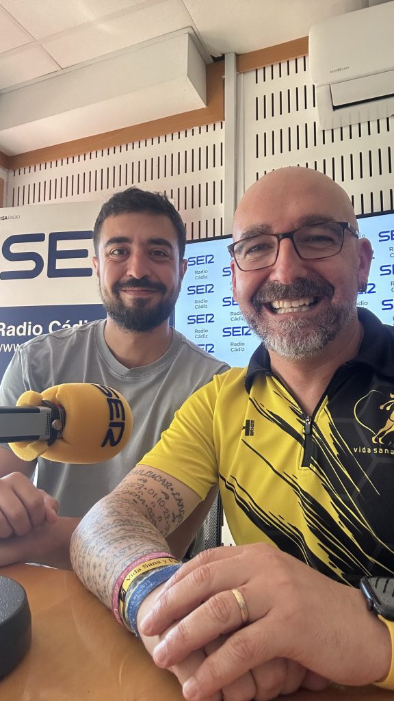 ÚLTIMAS ENTREVISTAS, DONDE CERRAMOS TEMPORADA EN RADIO LA ISLA Y LA CADENA SER 2 IMG 5799