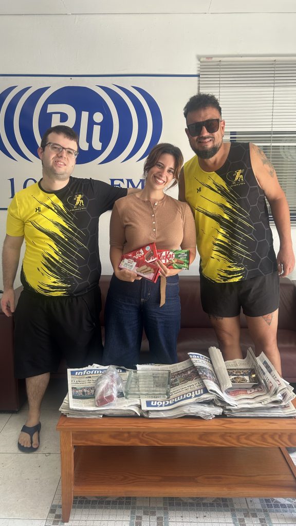 ÚLTIMAS ENTREVISTAS, DONDE CERRAMOS TEMPORADA EN RADIO LA ISLA Y LA CADENA SER 10 IMG 5936