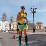 CONTINUAN LAS CARRERAS, EN VIDA SANA Y FELIZ 14 Gloria en la Media Maratón de Cádiz 2025