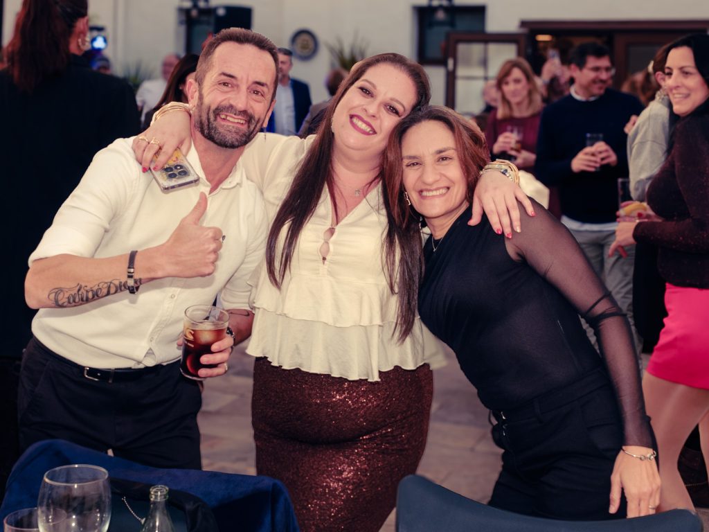 Imagen JPEG 4E4E 8E18 8A 7